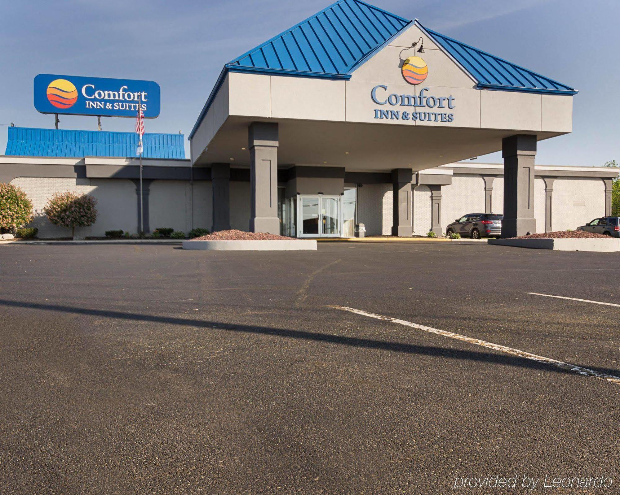 Comfort Inn & Suites Airport Сірак'юс Екстер'єр фото